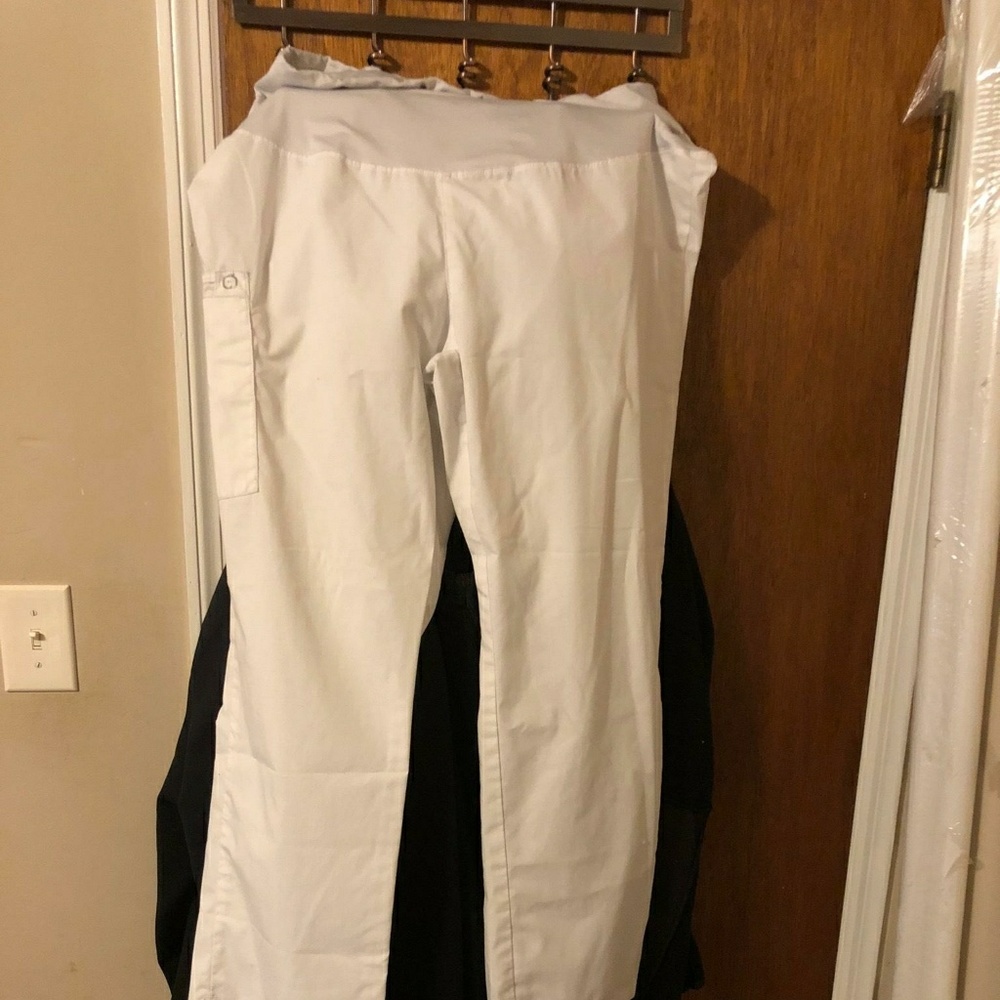 Maternity scrub pants